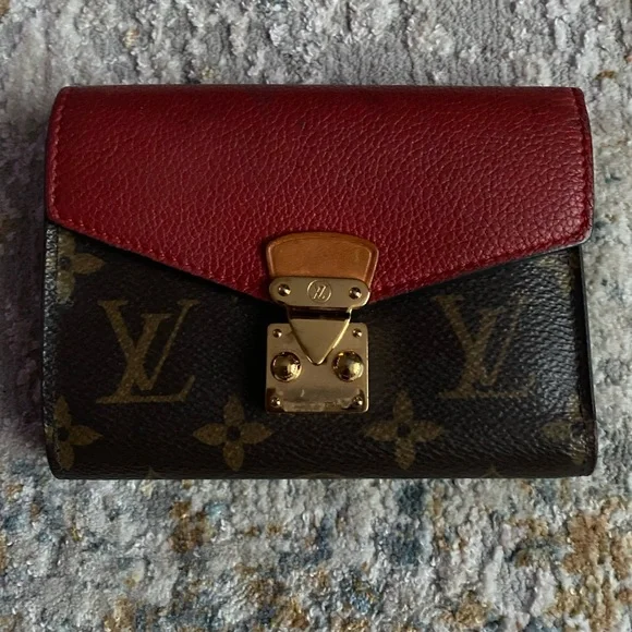 Authentic louis vuitton wallet price new arrivals